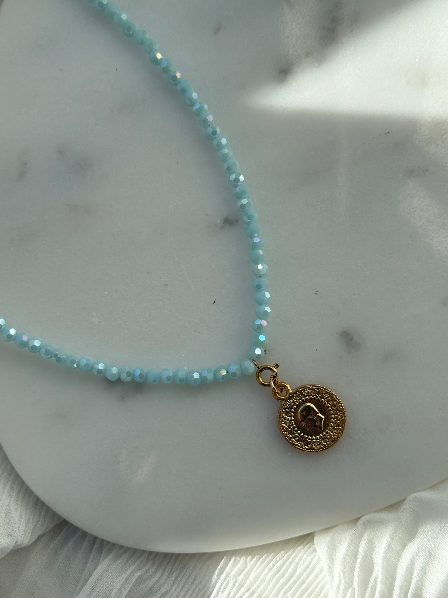 Perlenkette mit Blauen Kristallperlen - 2172