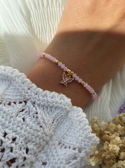 Perlenarmband mit Rosa Kristallperlen und Goldenen Perlen + Schmetterling Anhänger - 2246