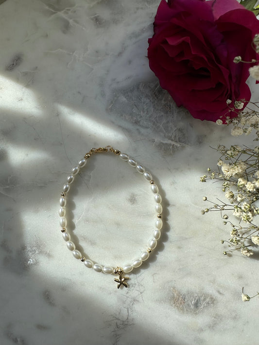 Fußkette mit weißen Perlen und goldenen Perlen und Seestern Anhänger - 10093