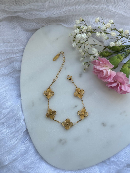 Goldenes Clover Armband - 10631
