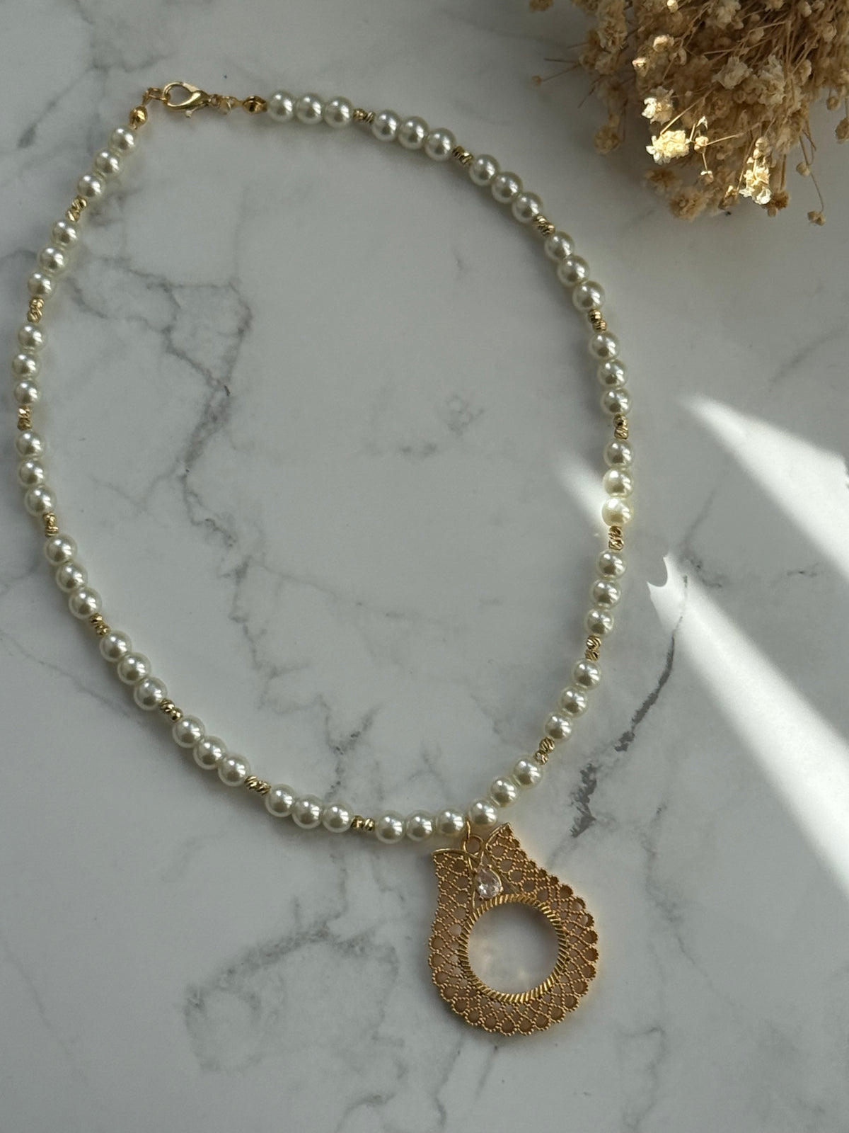 Perlenkette mit Weißen Glasperlen + Anhänger für Ceyrek - 2432