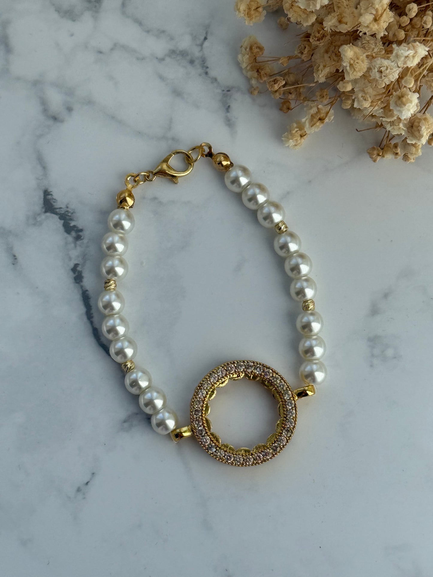 Perlenarmband mit Weißen Glasperlen + Ceyrek Rahmen - 2363
