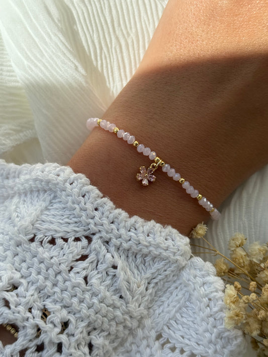 Perlenarmband mit Rosa Kristallperlen und Goldenen Perlen + Blumen Anhänger - 2249