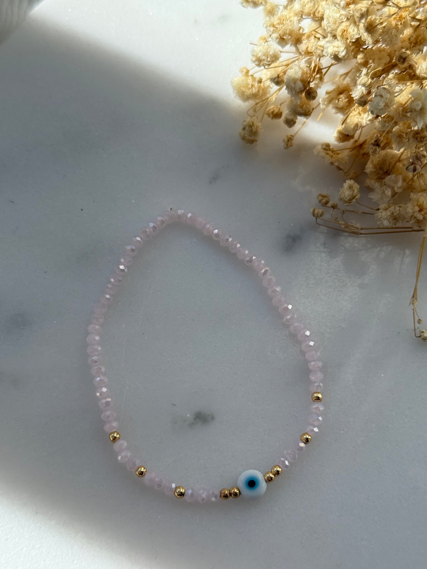 Perlenarmband mit Rosa Kristallperlen, Goldenen Perlen + Nazar Perle - 2235