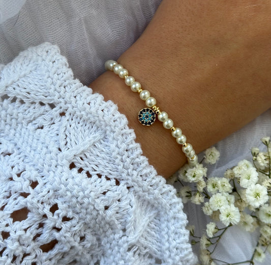 Perlenarmband mit Weißen / Beigen Glasperlen und Nazar / evil eye Anhänger - 10498