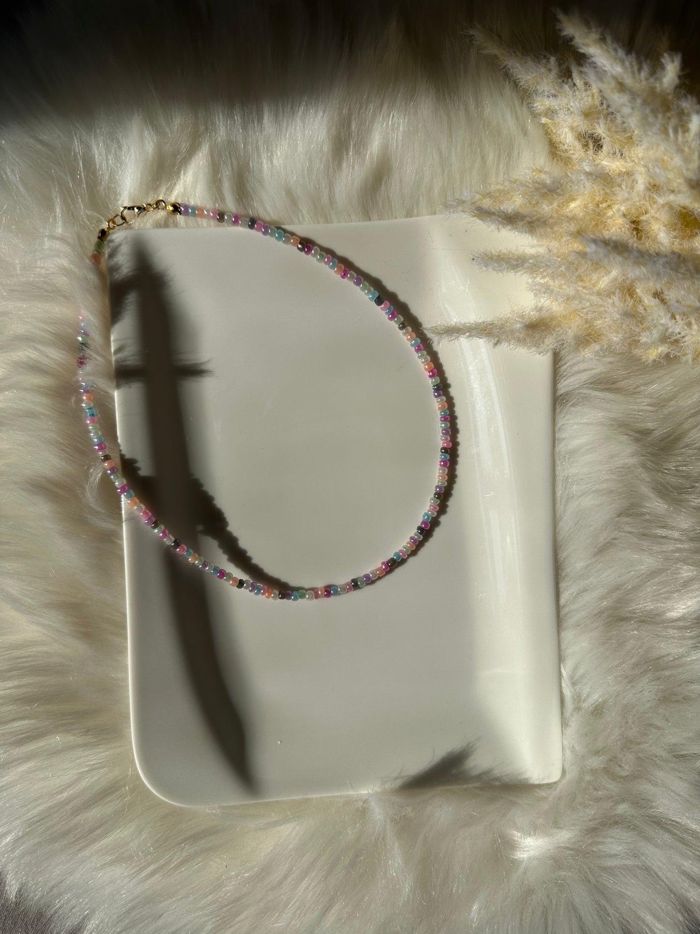 Perlenkette chocker mit Pastell Farbenen Perlen - 10214