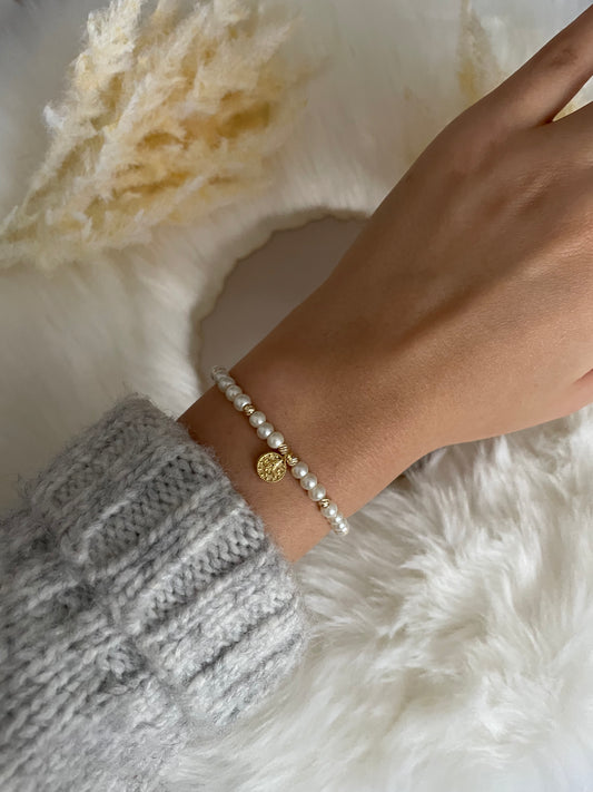 Perlenarmband weiß / Gold  mit goldenen Taler - 10493